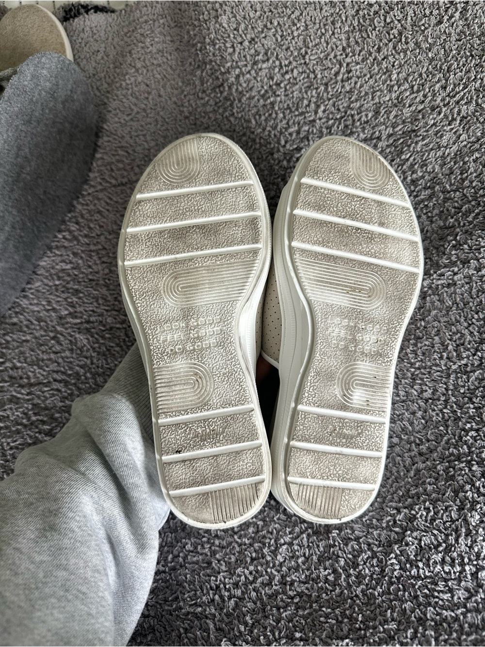 Dr. Scholl's Time Off Sandal (Women)
OYSTER, Size 6 M - Picture 5 of 5